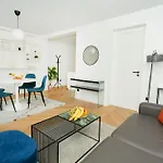 Bnbnova - Haussmann - 2br Near Champs-elysees * Paříž