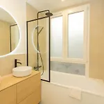 Bnbnova - Haussmann - 2br Near Champs-elysees Apartmán Paříž