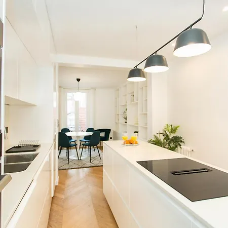 Bnbnova - Haussmann - 2br Near Champs-elysees 아파트 *