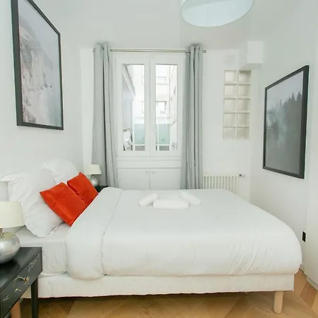 Bnbnova - Haussmann - 2br Near Champs-elysees 아파트 *